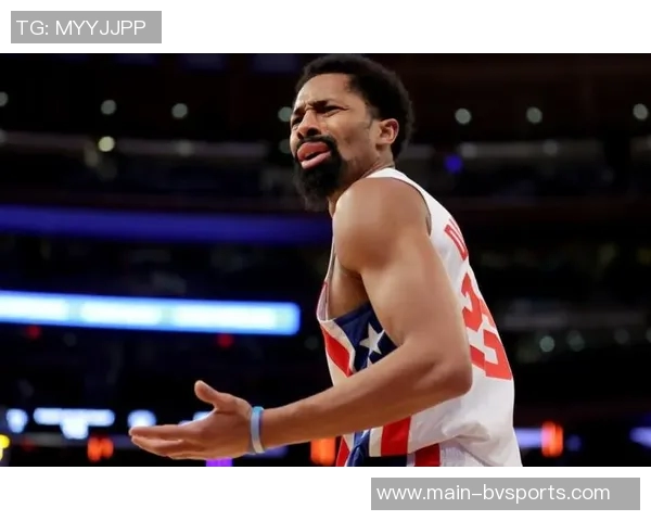 克林根近期状态火热五场三分命中率高达八成并贡献十一次助攻 克林根近期状态火热五场三分命中率高达八成并贡献十一次助攻