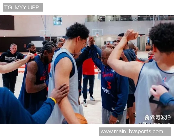 快船解说暗讽特雷杨借机蹭热度若客战犹他绝不现身