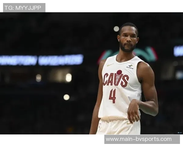 小莫布里表现起伏9投4中贡献14分6篮板6助攻1盖帽