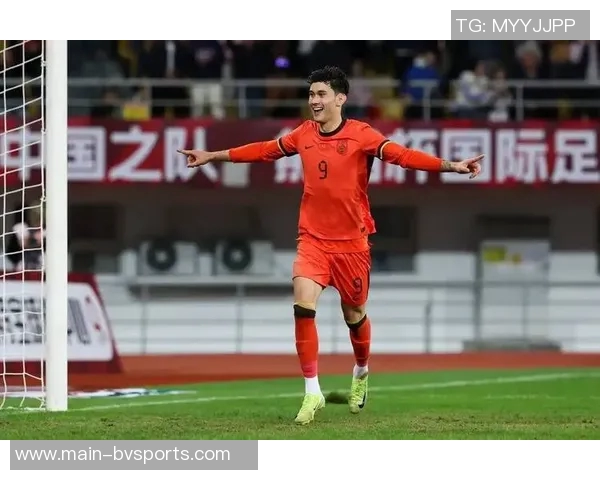 汪士钦本届表现起伏不定失误导致丢球却在对阵韩国U22中全场拼搏