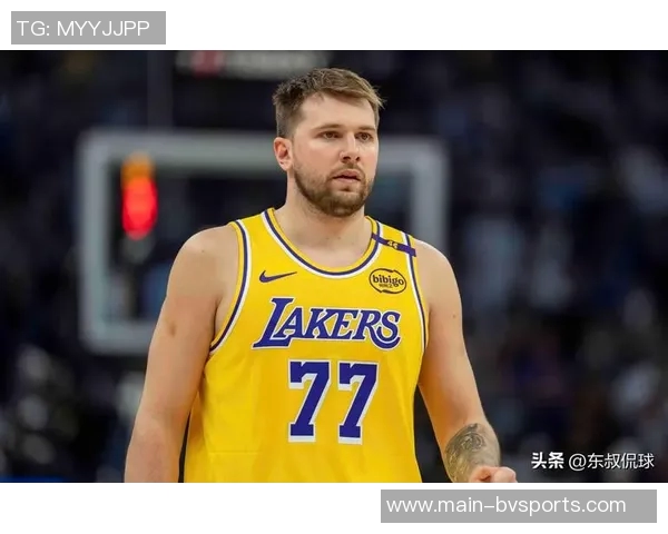 东契奇拒绝当众换球衣坚持保护小肚腩幽默回应引发球迷热议